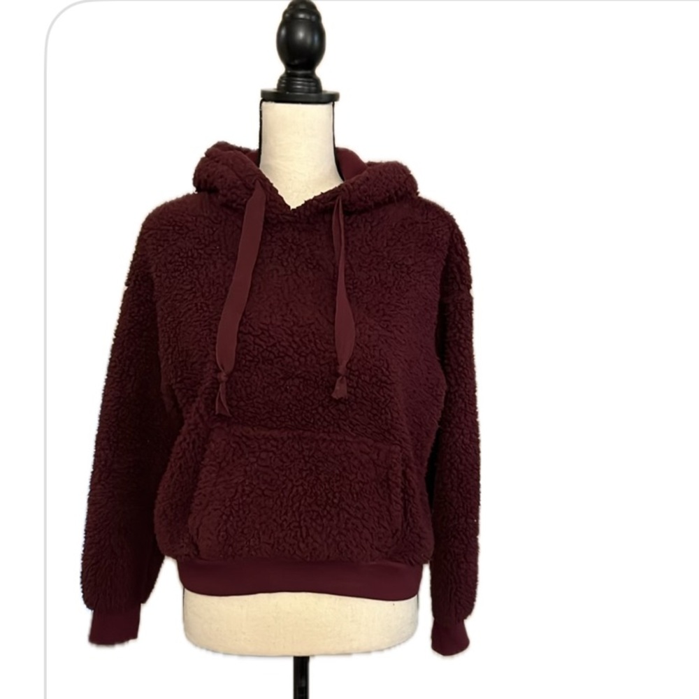 Love Tree maroon teddy pullover hooded jacket Size S